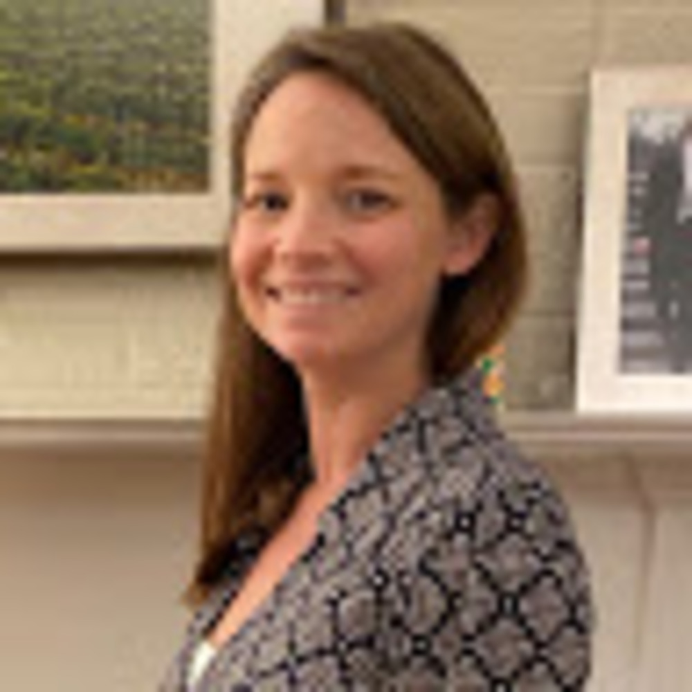 Meet your Posher, Theresa mara